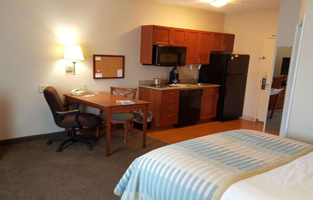 Resort Candlewood By Ihg 3*